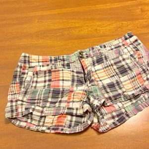 American Eagle plaid shorts